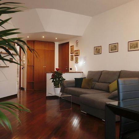 Emeraldway - Bellissimo Appartamento In Zona Sempione-Tre Torri Milano Dış mekan fotoğraf