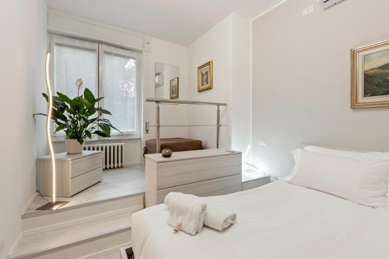 Emeraldway - Bellissimo Appartamento In Zona Sempione-Tre Torri Milano Dış mekan fotoğraf